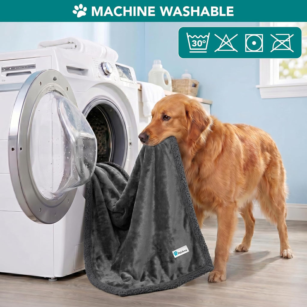 Dog Blanket for Medium Large Dogs and Pets, Soft Sherpa Fleece Pet Blanket Throw Cats Puppies, Reversible Plush Couch Cover Protector Sofa Bed Car Seat, Machine Washable, 80X60, Solid Dark Gray